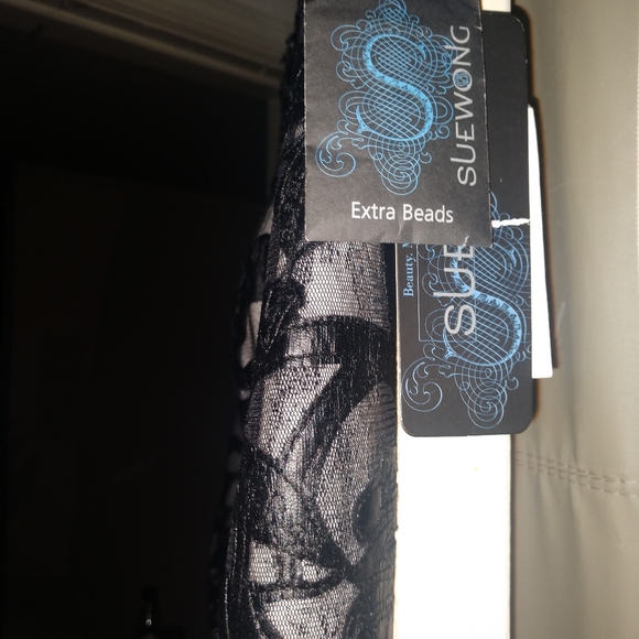 Sue Wong Lace and Leather Beaded Dress - Picture 3 of 8